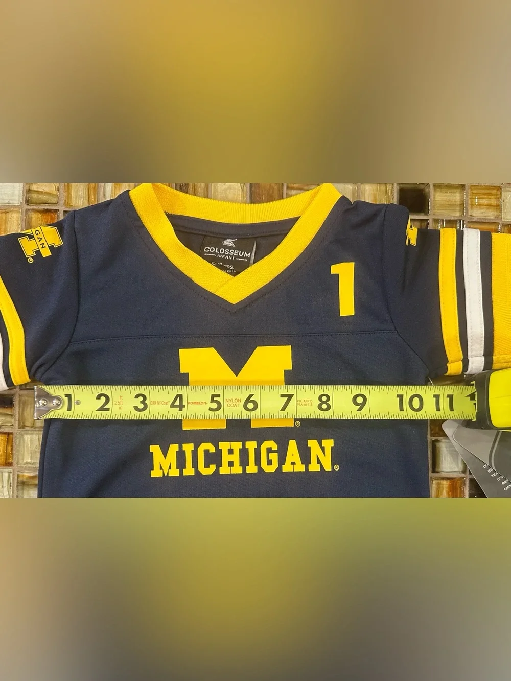 NWT Michigan Wolverines Colosseum Baby/Infant Short Sleeve Romper~6-12 Months